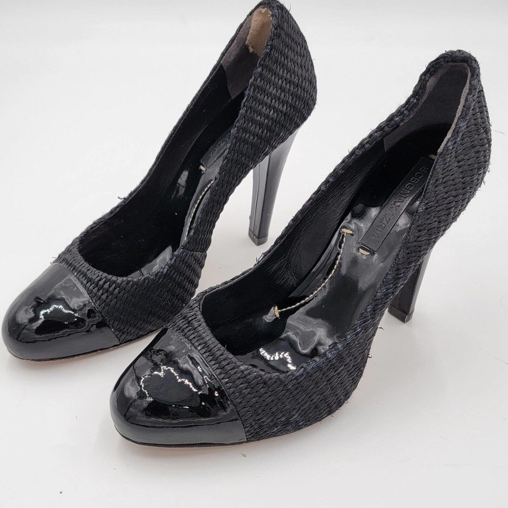 BCBGMAXAZRIA Black Patent Leather and Straw Pumps 4.5" Heels, Size 8